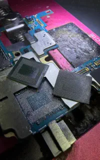 گروه‌ تخصصی تعمیرات موبایل برند