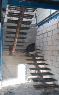 ساخت و نصب انواع اسکلت .سقف. تیرچه.راه پله .