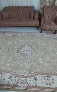 فروش یک تخته فرش ۹ متری