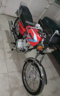 هوندا 125 مدل 82