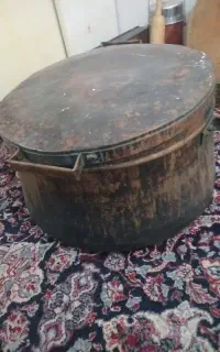 دیگ مسی قدیمی