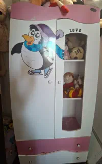 کمد بچه درحد نو خیلی تمیز