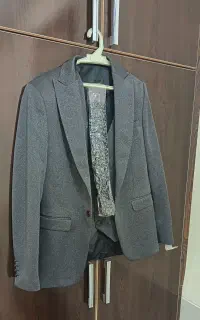 کت وشلوار