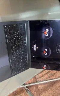 مک‌بوک ایر M2 256GB بسیار تمیز و در حد نو