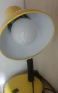 چراغ مطالعه