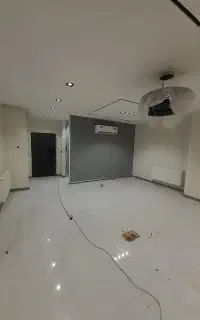 نقاش نقاشی فوری ساختمان رنگ کار