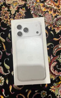 آیفون ۱۷ پرومکس آکبند