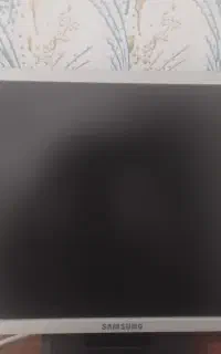کامپیوتر کاملا سالم و نو
