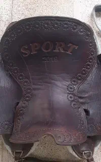 زین چرم گاومیش