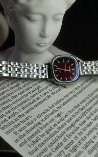 ساعت اکسسوری