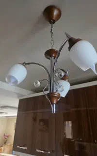 لوستر چوبی آویزی روناک ۳ شاخه حباب کج