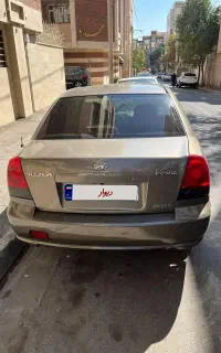 هیوندا ورنا ۱۶۰۰