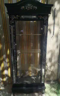 ویترین کمد