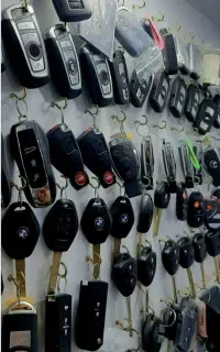 قفل سازی کلیدسازی کلیدکدار سوییچ طلاب حرم مطهر