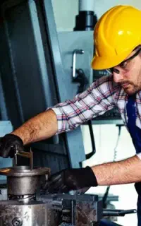 خدمات تراشکاری، برشکاری و مونتاژ صنعتی