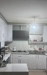کلیه لوازم خانه ب فروش می‌رسد