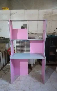 کمد کتابخانه و میز تحریر