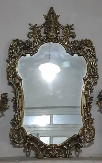 آینه و شمعدان برنز