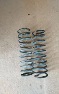 فنر کمک عقب پراید