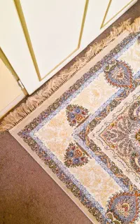 یک تخته فرش ۹ متری