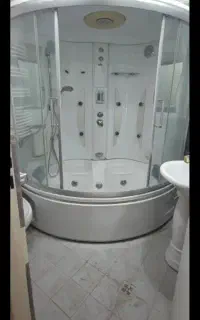 وان و کابین جکوزی وارداتی در حد نو