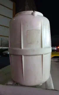منبع تسویه آب ۴ گالونه.