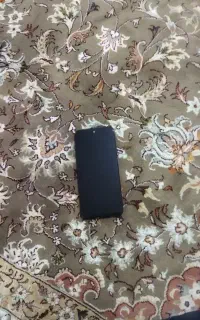 ال سی دی PocoM5sسالم