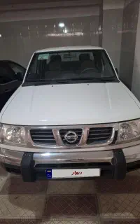 نیسان  پیکاب در حد