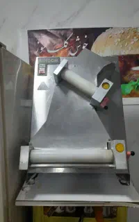 خمیر پهن کن
