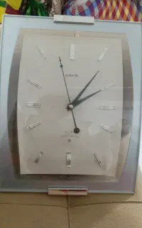 ساعت دیواری نو