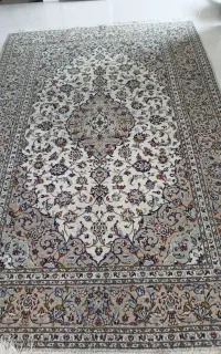 فروش ۶متری دستبافت و۹متری ماشینی