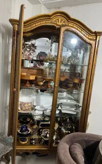بوفه شیک و‌جادار