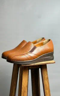 طبی درمانی زنانه (تمام چرم)