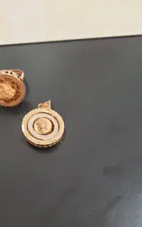 انگشتر و آویز ورساچه طلا اجرت کم