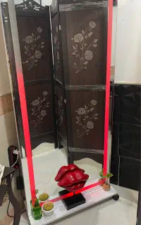 اینه قدی ریموتی پایه چرخدار