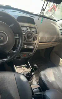 مگان ۸۹ دنده مشکی فول e2با۳پرده
