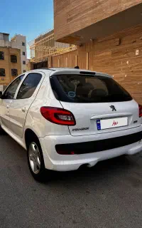 پژو ۲۰۷ در حد صفر مدل 402
