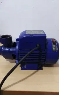 پمپ آب خانگی نیم اسب گولدن کست