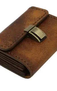 گم شدن جاکارتی فرشته پناهی