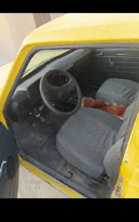 تاکسی پیکان