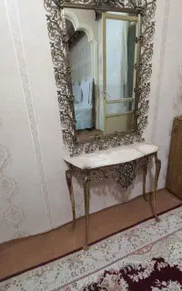 آینه شمعدان برنز و بوفه طلایی