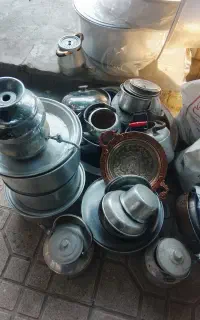 آلومینیوم کهنه فروشنده هستم