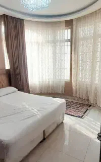 سفر ریلی،،   مشهد،    وعده غذایی کامل /