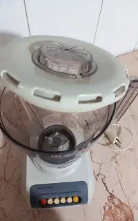 مخلوط کن و آبمیوه گیر