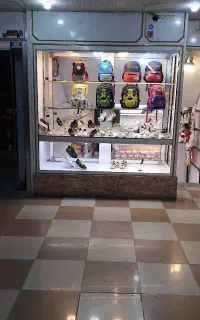 حراج دکور فروشگاه از دست ندین