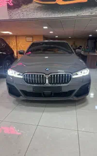BMW530i