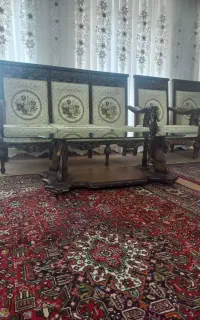 مبل ۹ نفره جنس چوب