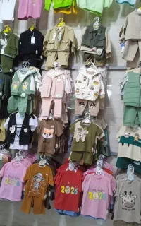 لباس نوزادی زیرقیمت بازار((چهاراه لاله اخر جلالیه)