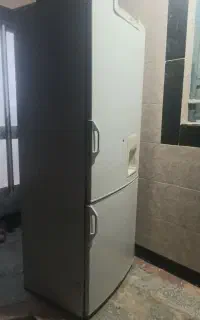 یخچال سینجر