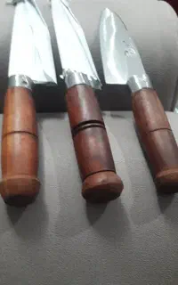 چاقو زنجان یکی ۵۰۰ تومن